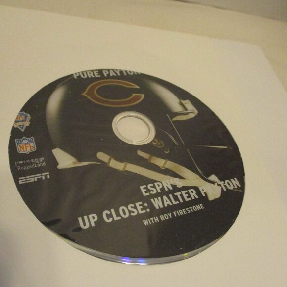 NFL Chicago Bears Walter Payton Medium Blue Orange Graphic 2005 Football Book - Picture 4 of 9